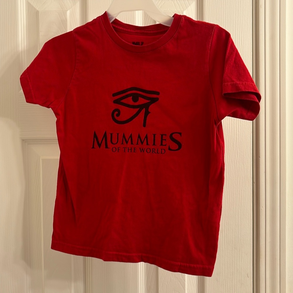 Mummies of the world exhibition Tshirt kids size 5T red worn/washed once
